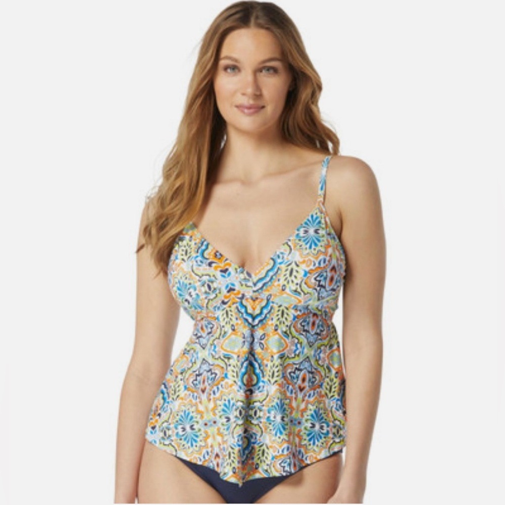 CoCo Reef Underwire Bra Sized Gypsy Tankini Top in Grecian Tile